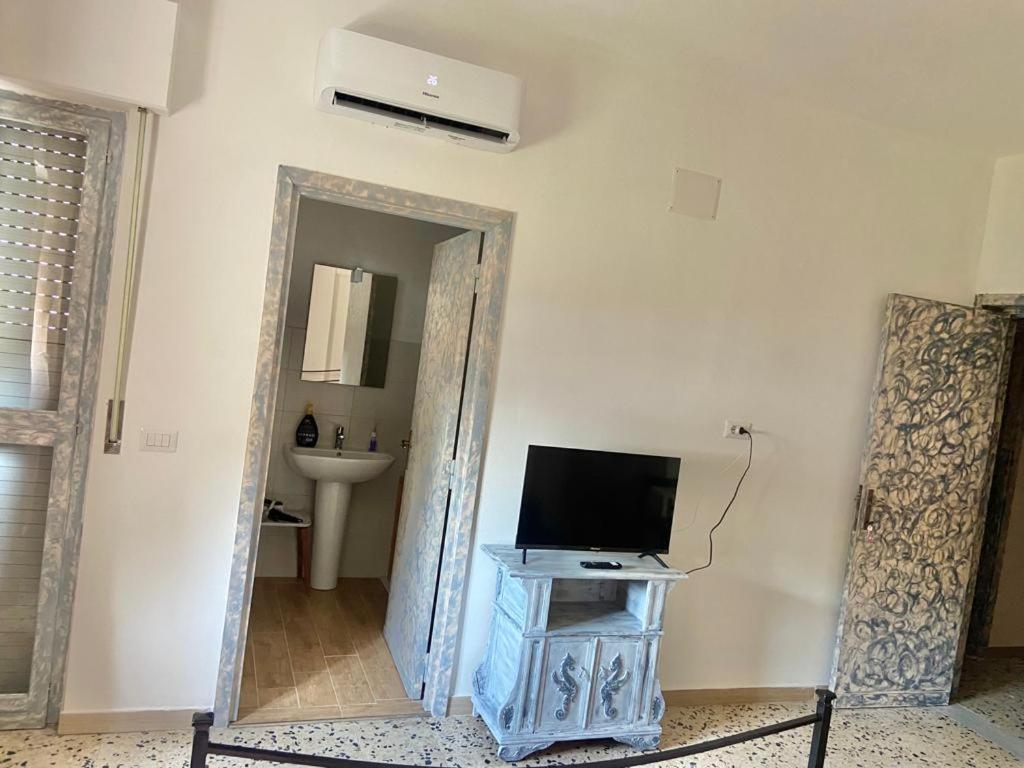 Ajoaolbia Bed & Breakfast *